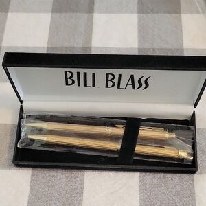 Bill Blass Gold Pen Duo NIB